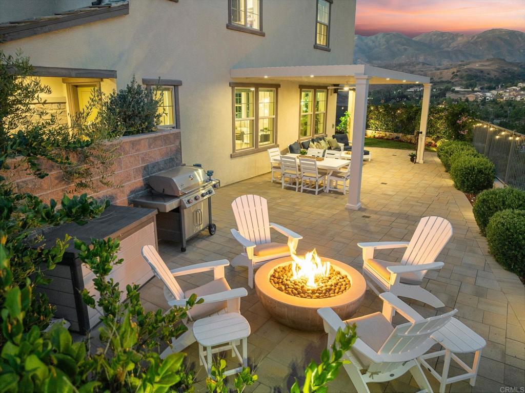 1832 Aliso Canyon Dr