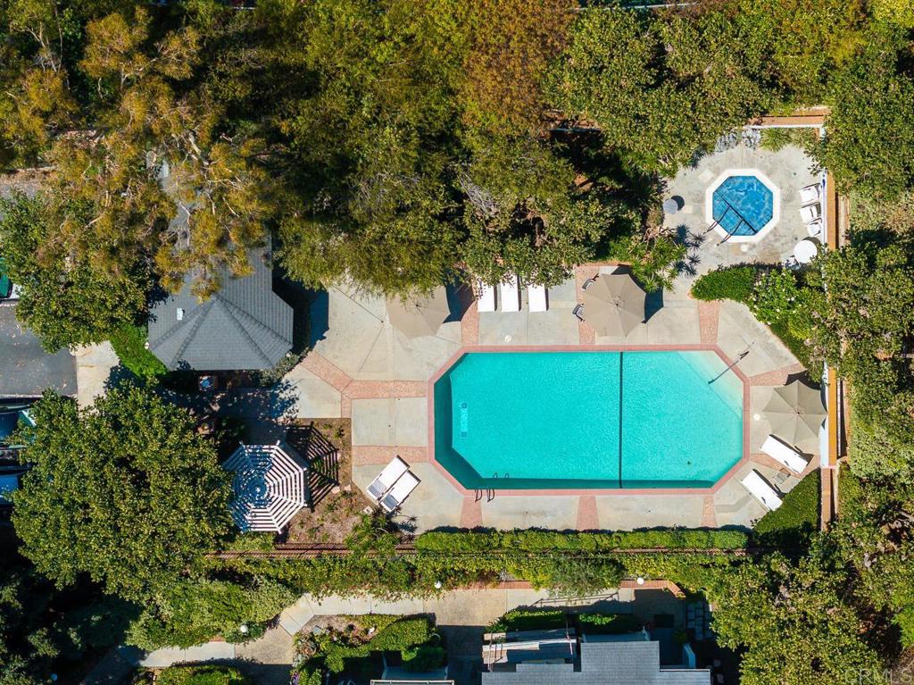 2148 S Coast Hwy