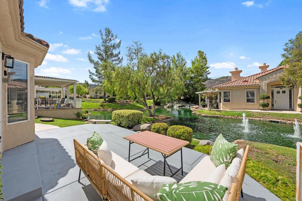 38669 Muirfield Dr