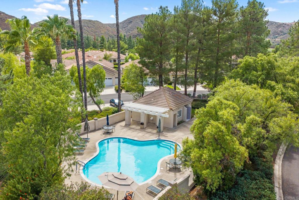 38669 Muirfield Dr