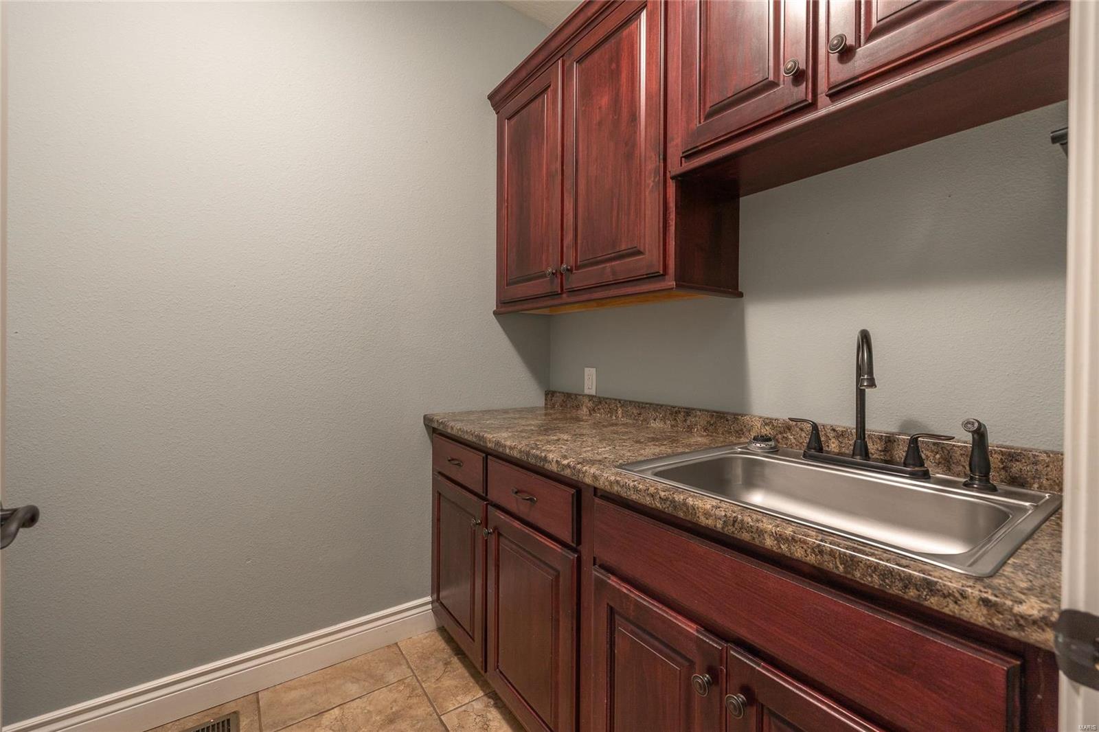 11320 Flagstone Circle