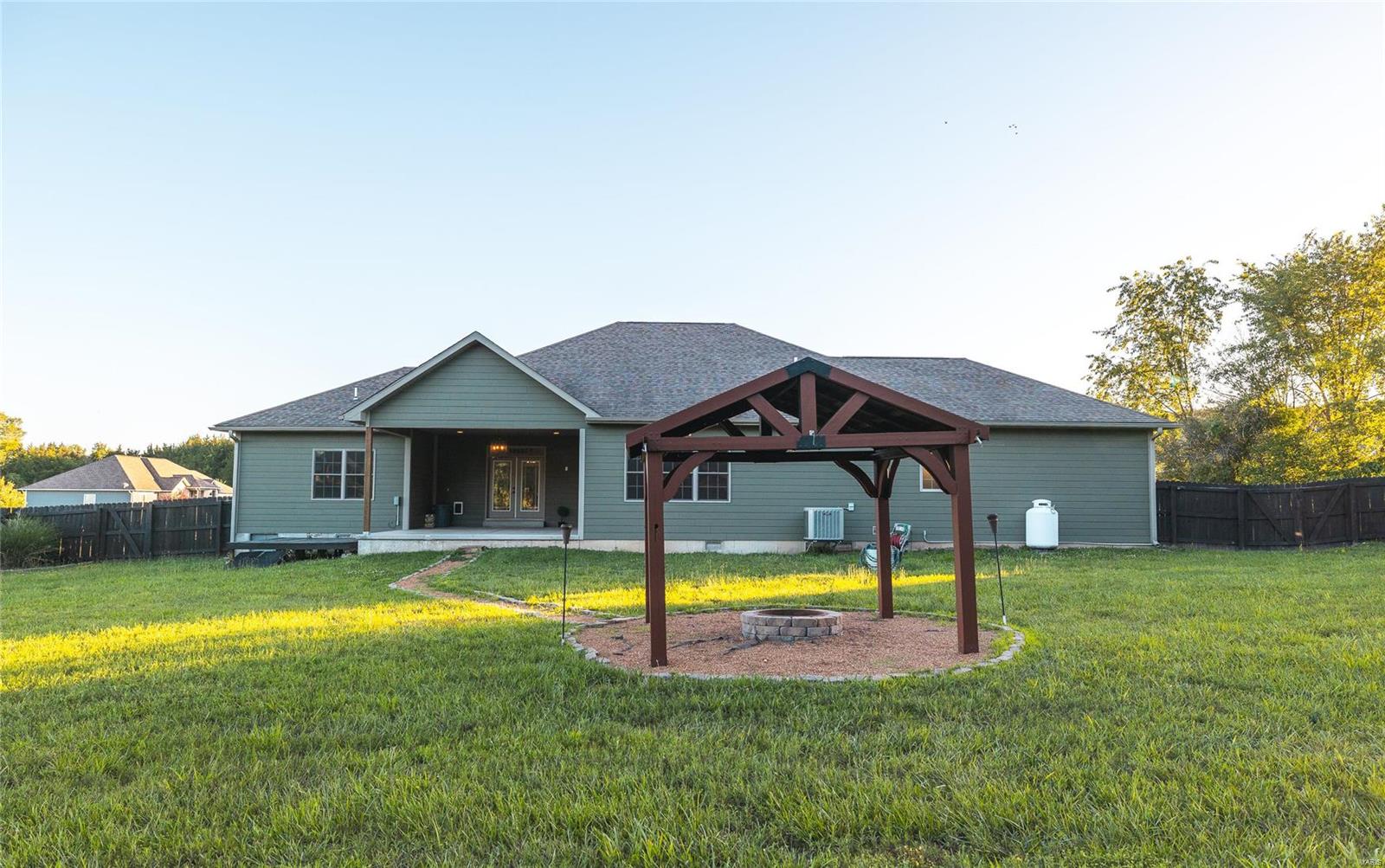 11320 Flagstone Circle