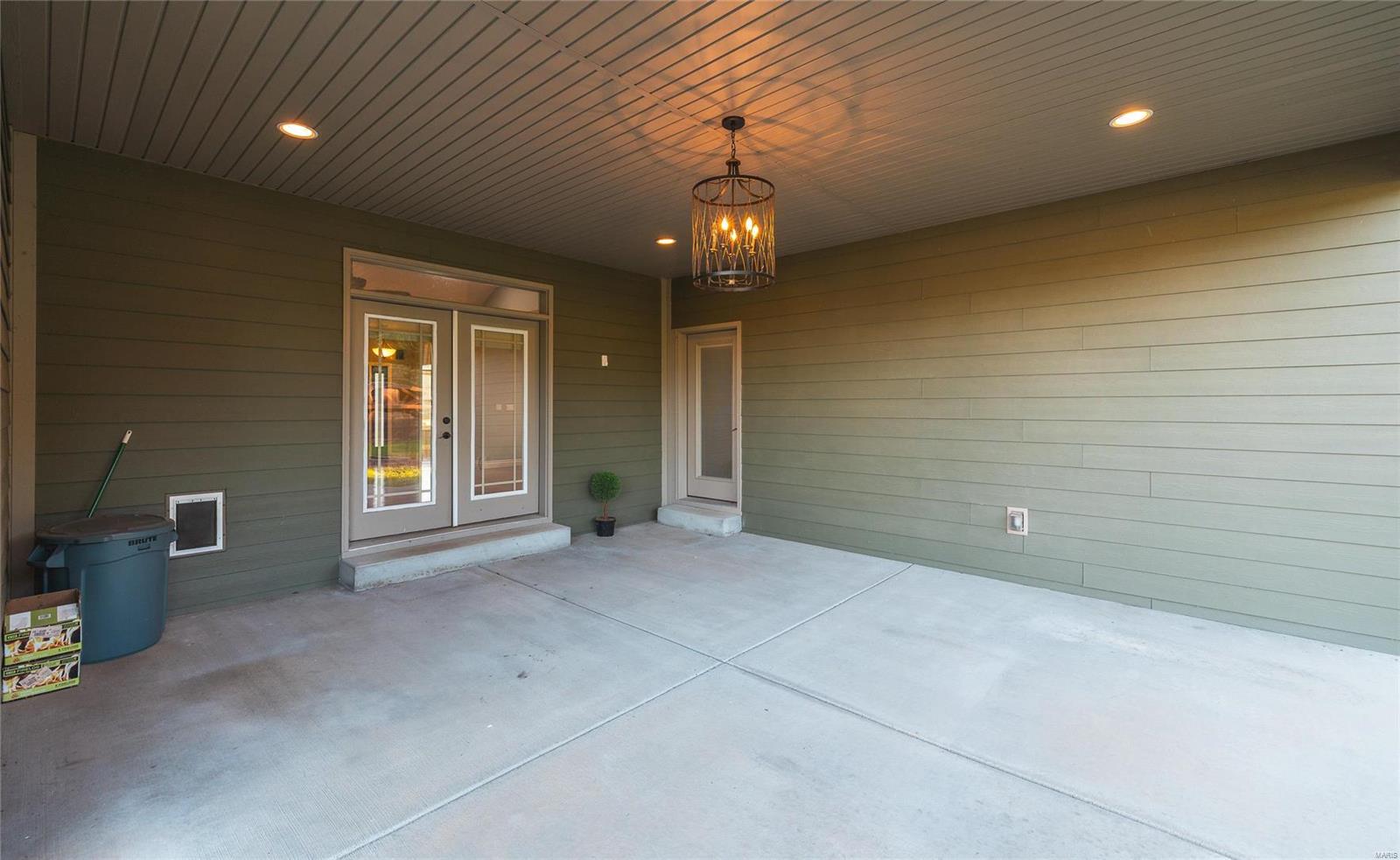 11320 Flagstone Circle
