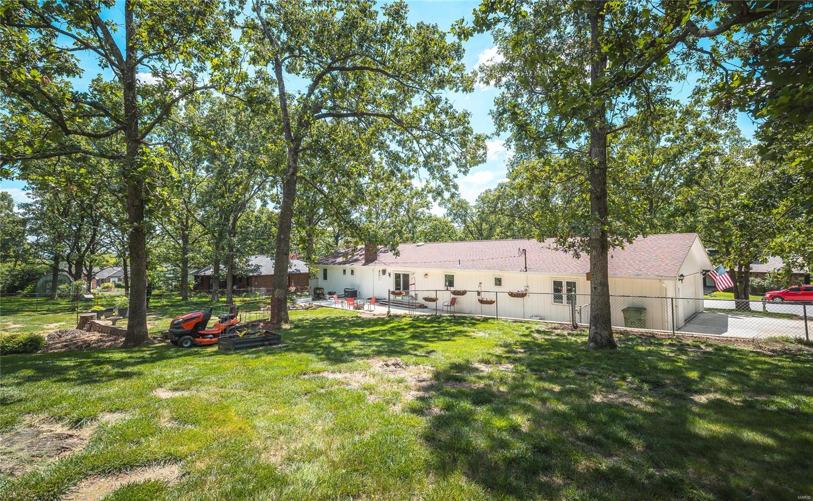 1606 Lincoln Lane