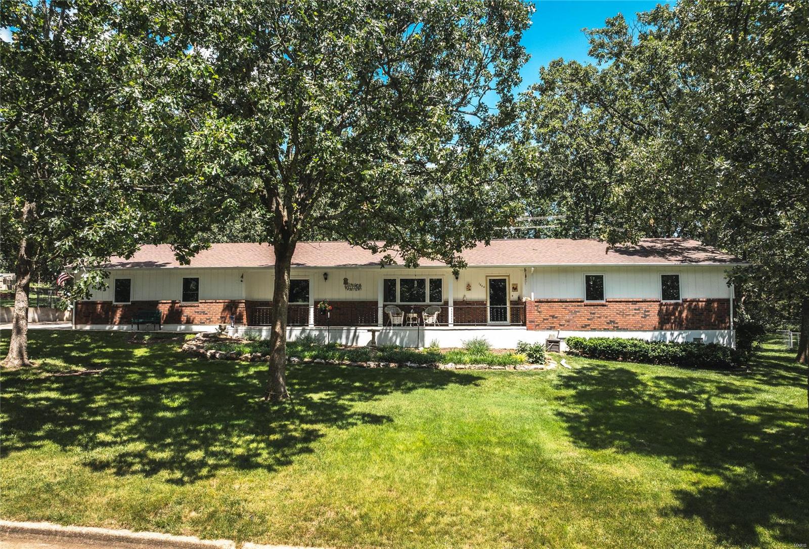 1606 Lincoln Lane