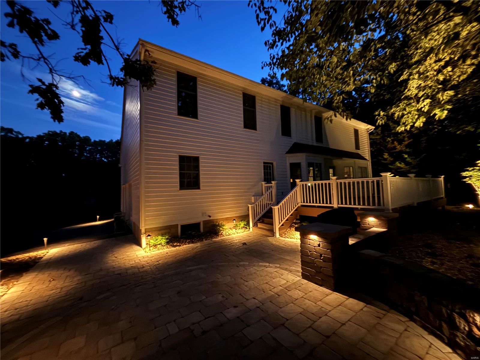 719 Oak Knoll Road