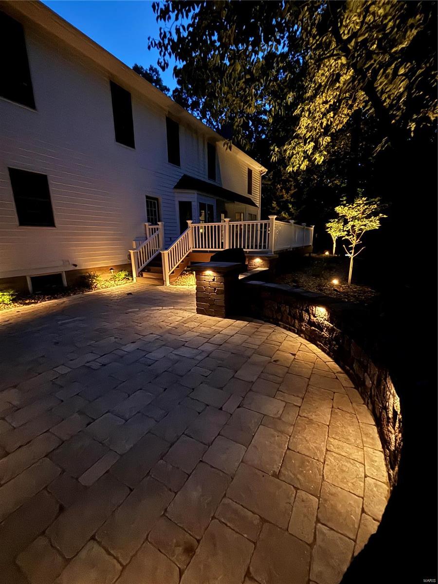 719 Oak Knoll Road