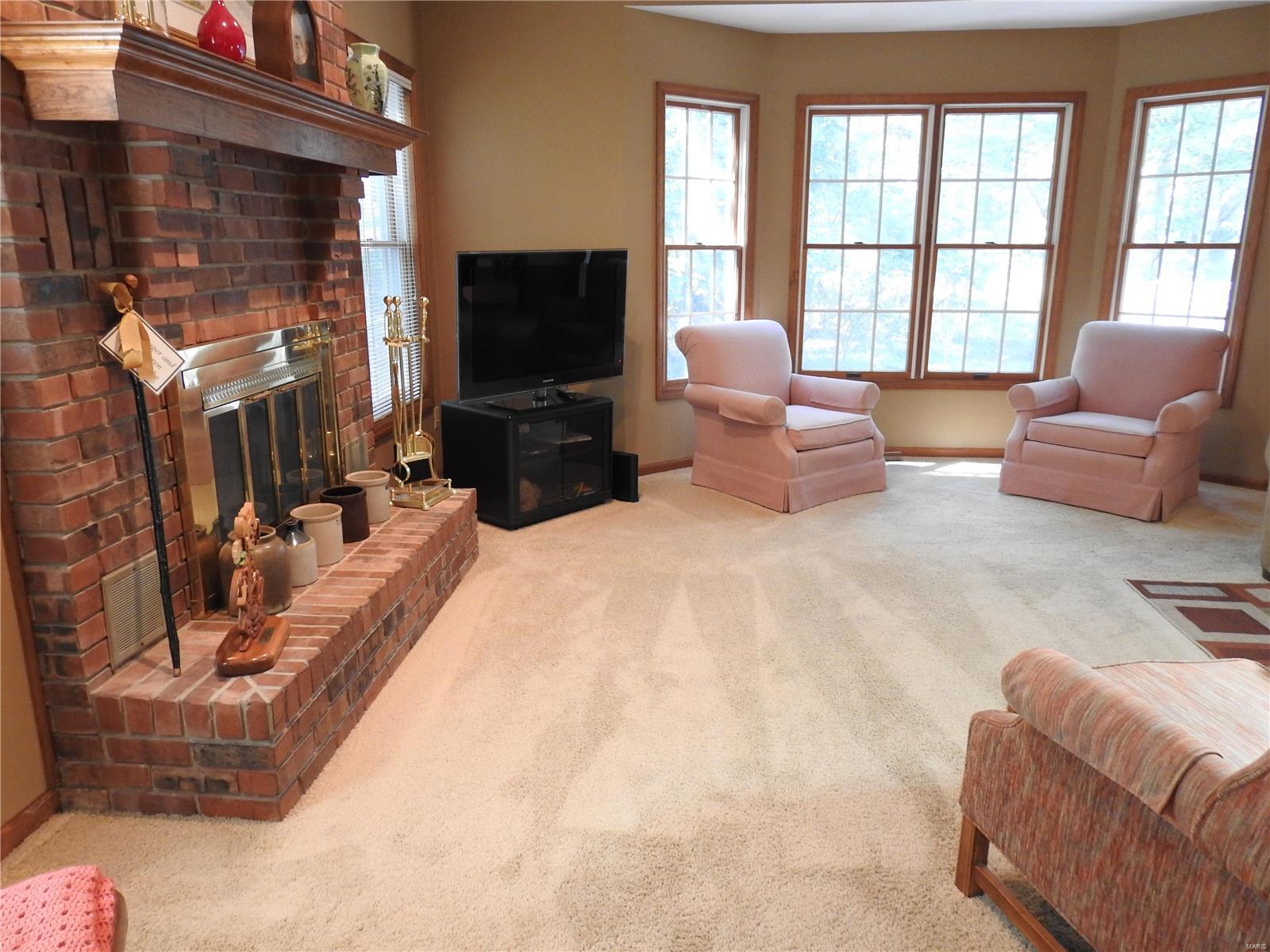 719 Oak Knoll Road