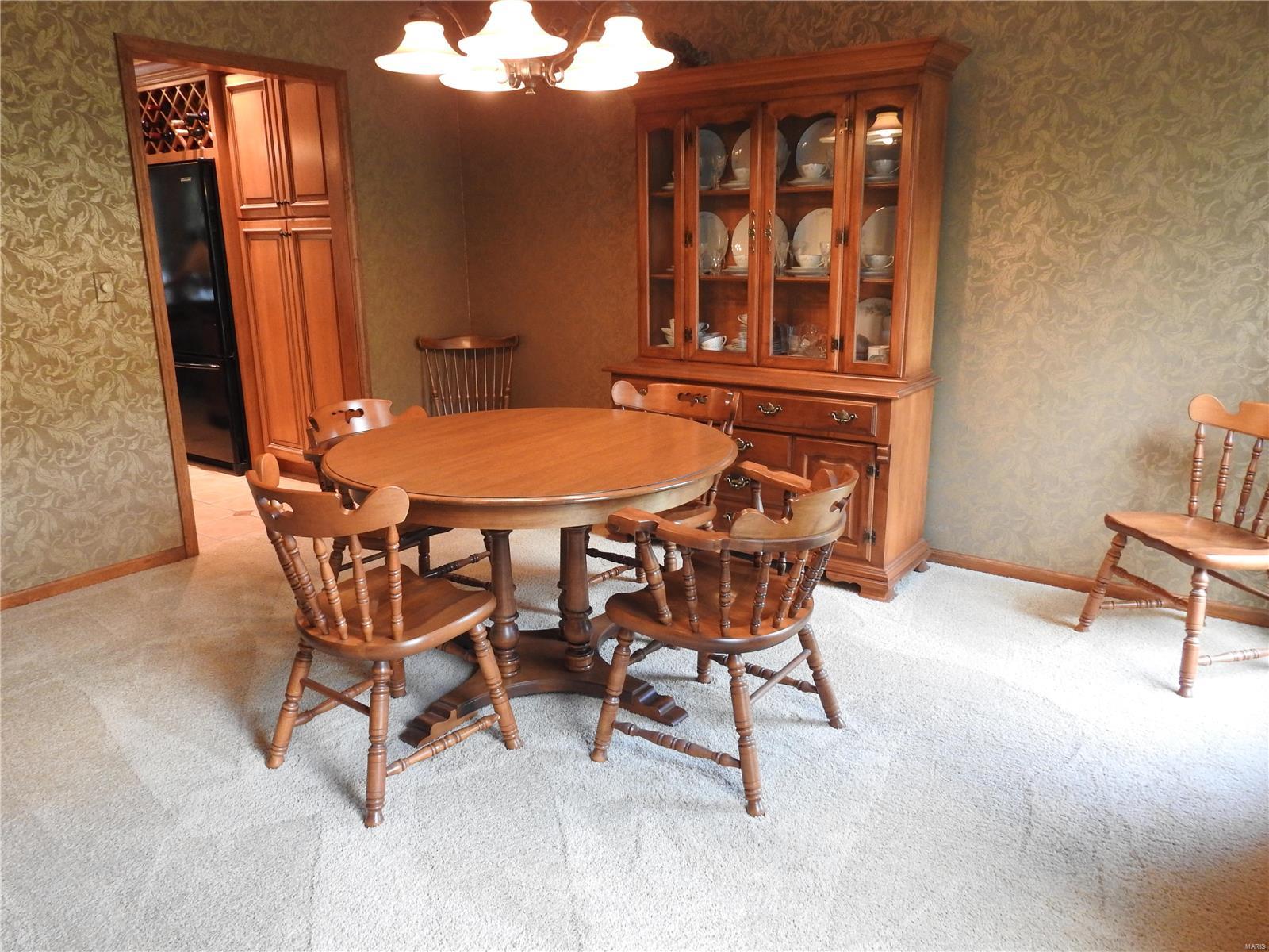 719 Oak Knoll Road