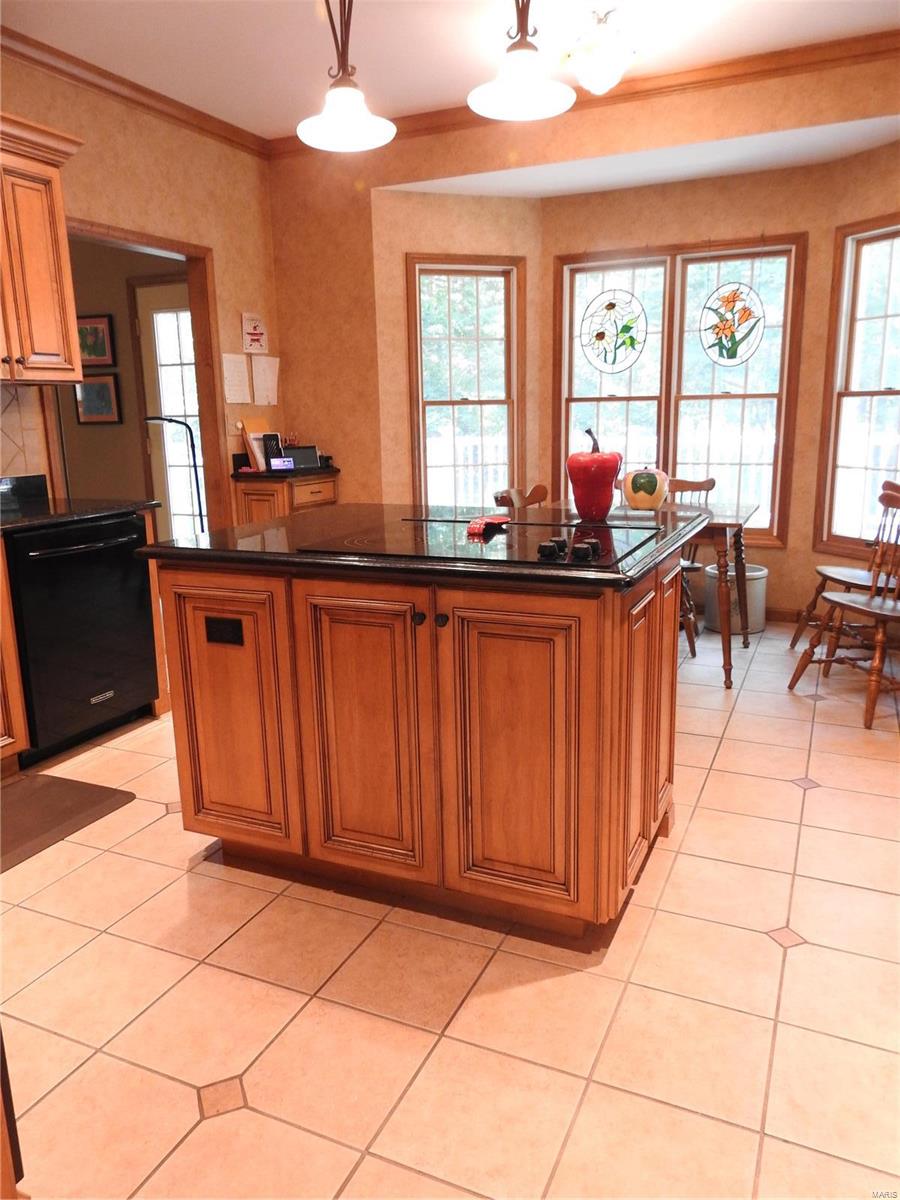 719 Oak Knoll Road
