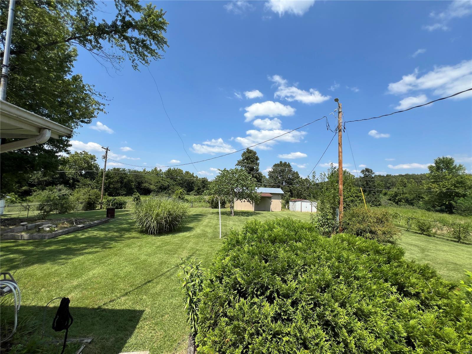 440 W Little Oaks Road