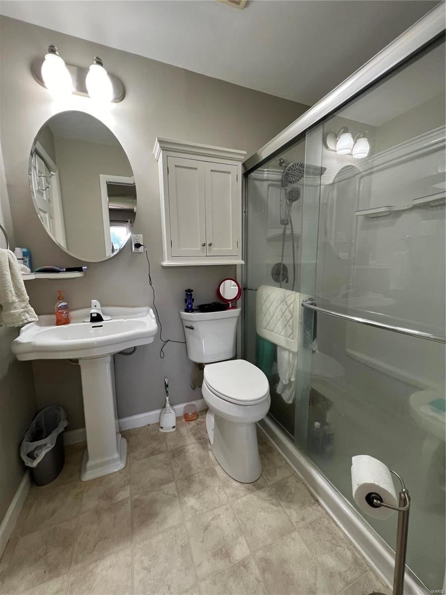 440 W Little Oaks Road