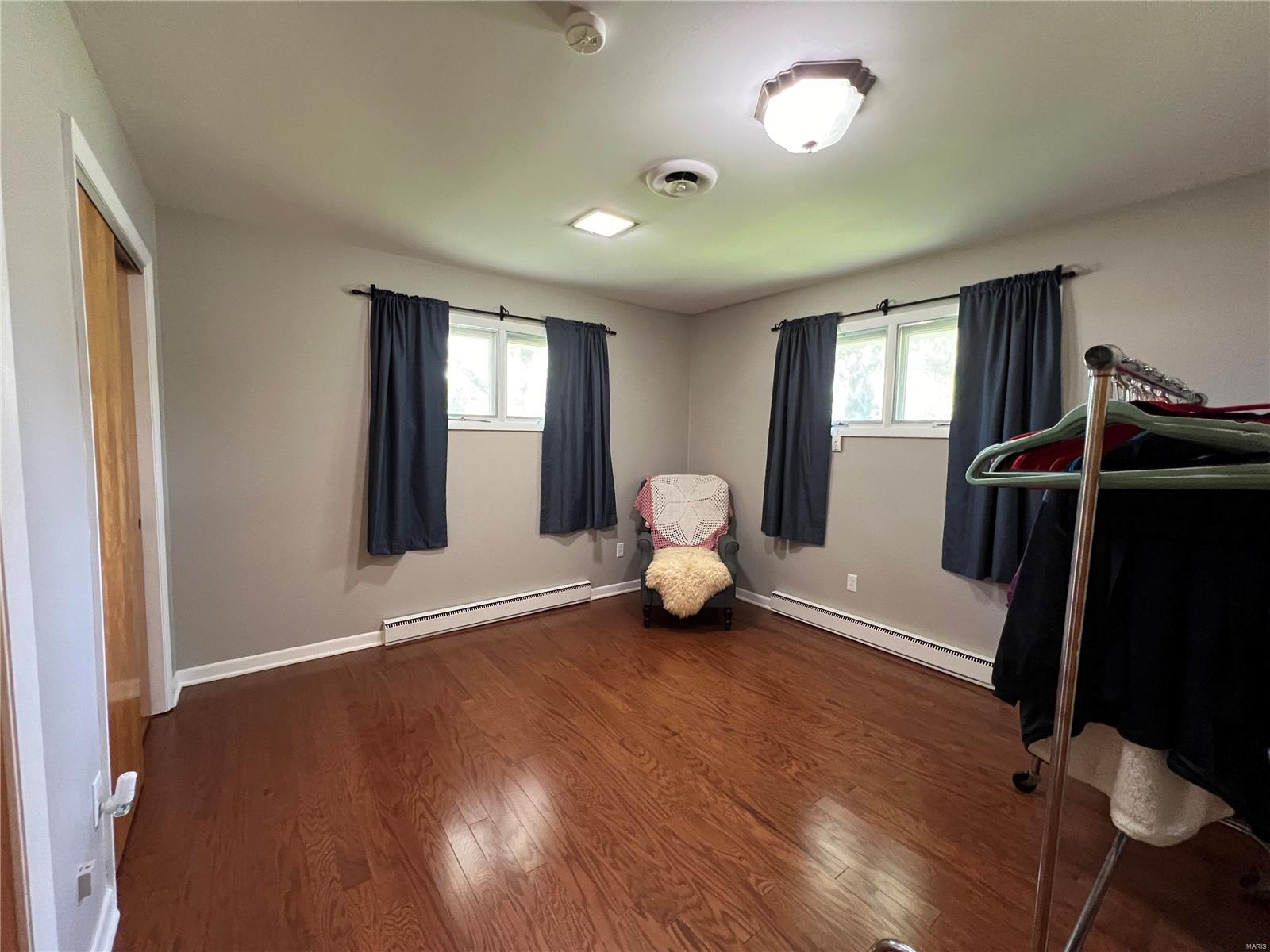 440 W Little Oaks Road