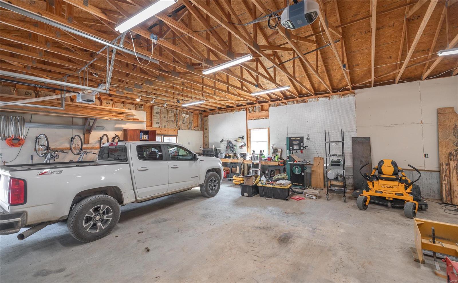 13997 Maries Road 449