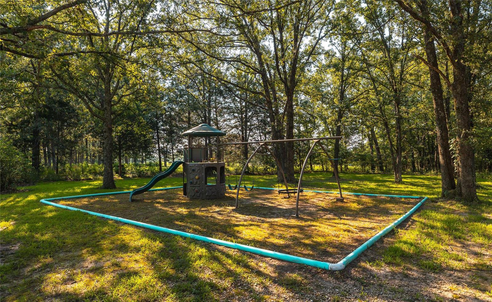 13997 Maries Road 449