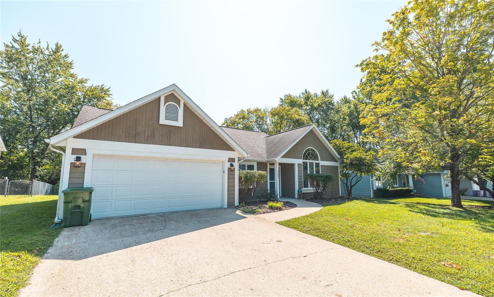 400 Greentree Road