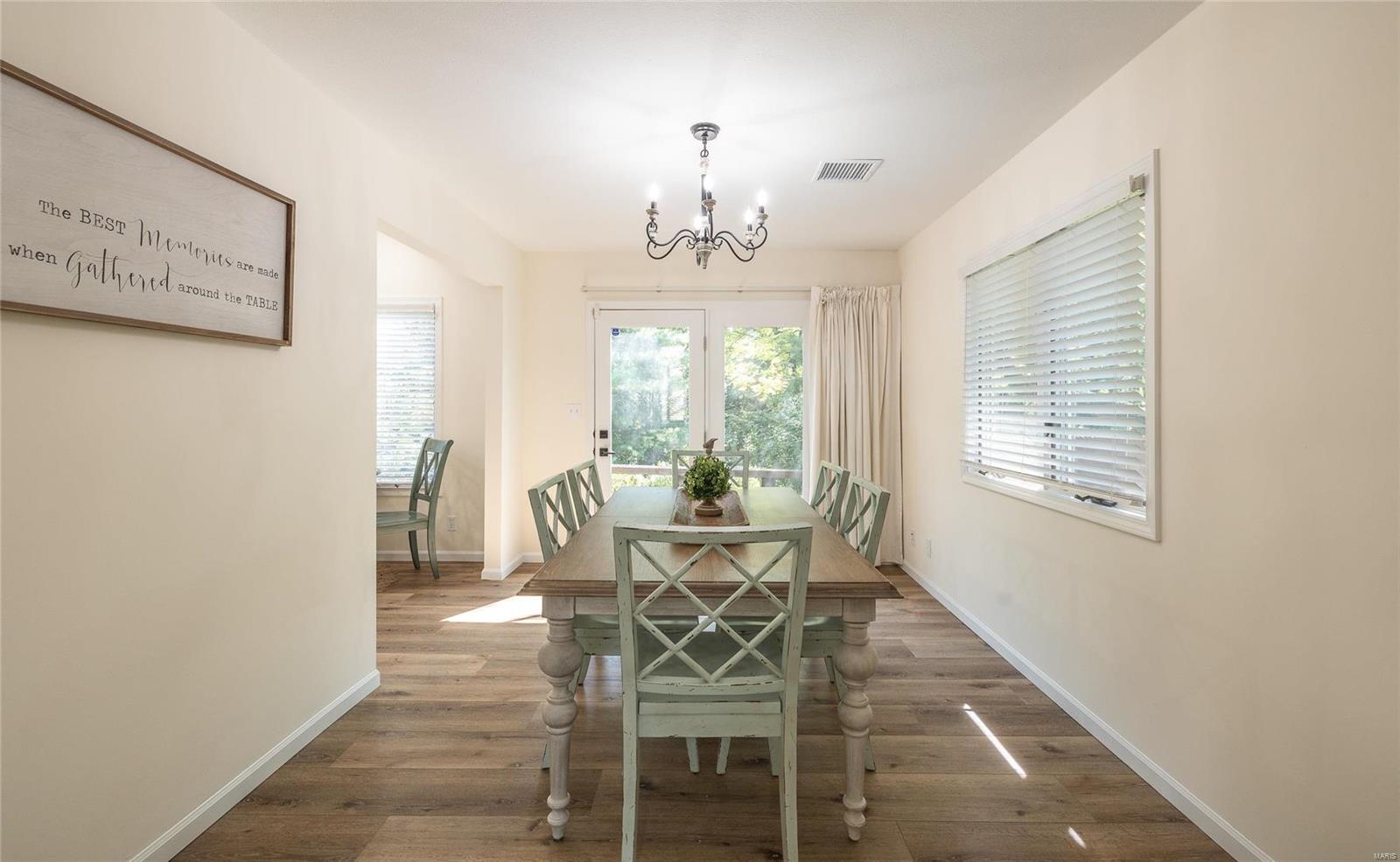 400 Greentree Road