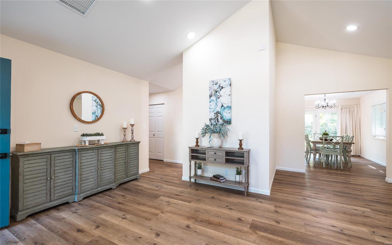 400 Greentree Road