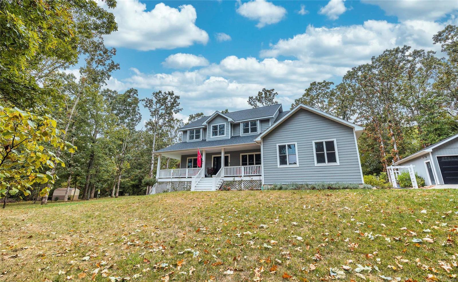 711 Oak Knoll