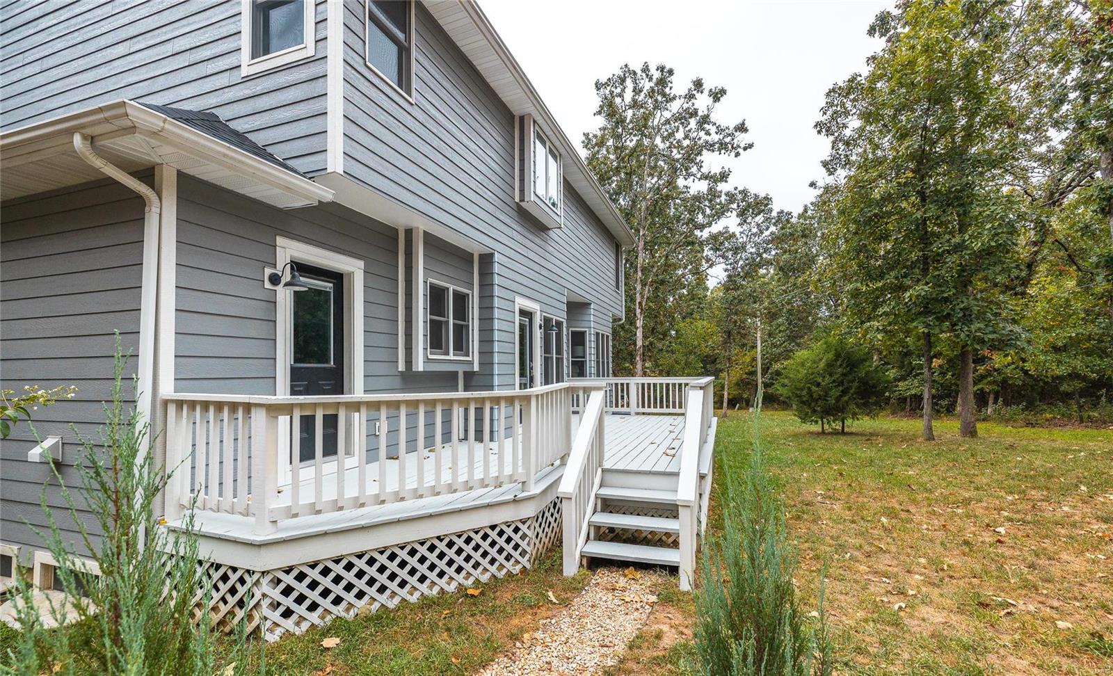 711 Oak Knoll