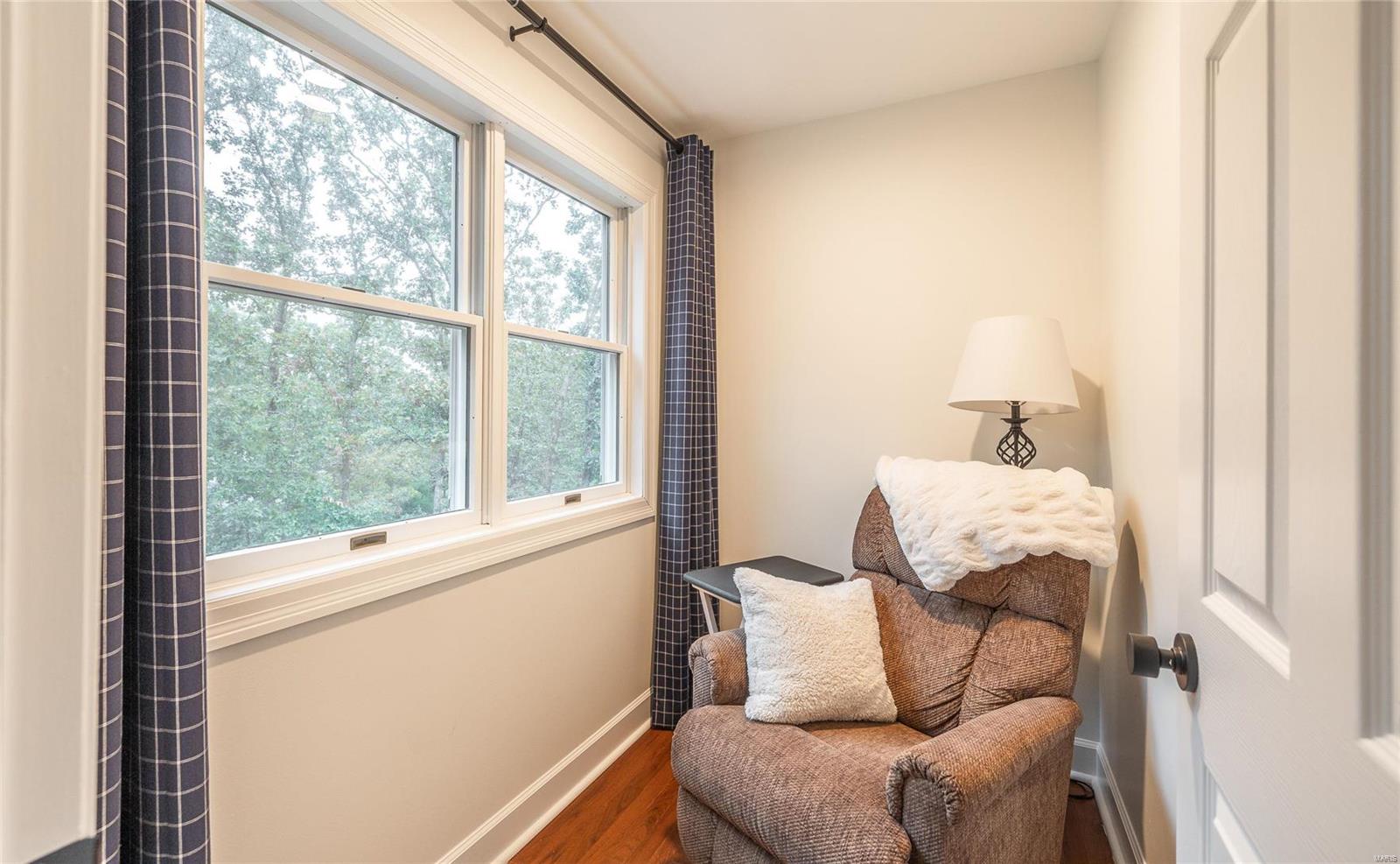 711 Oak Knoll