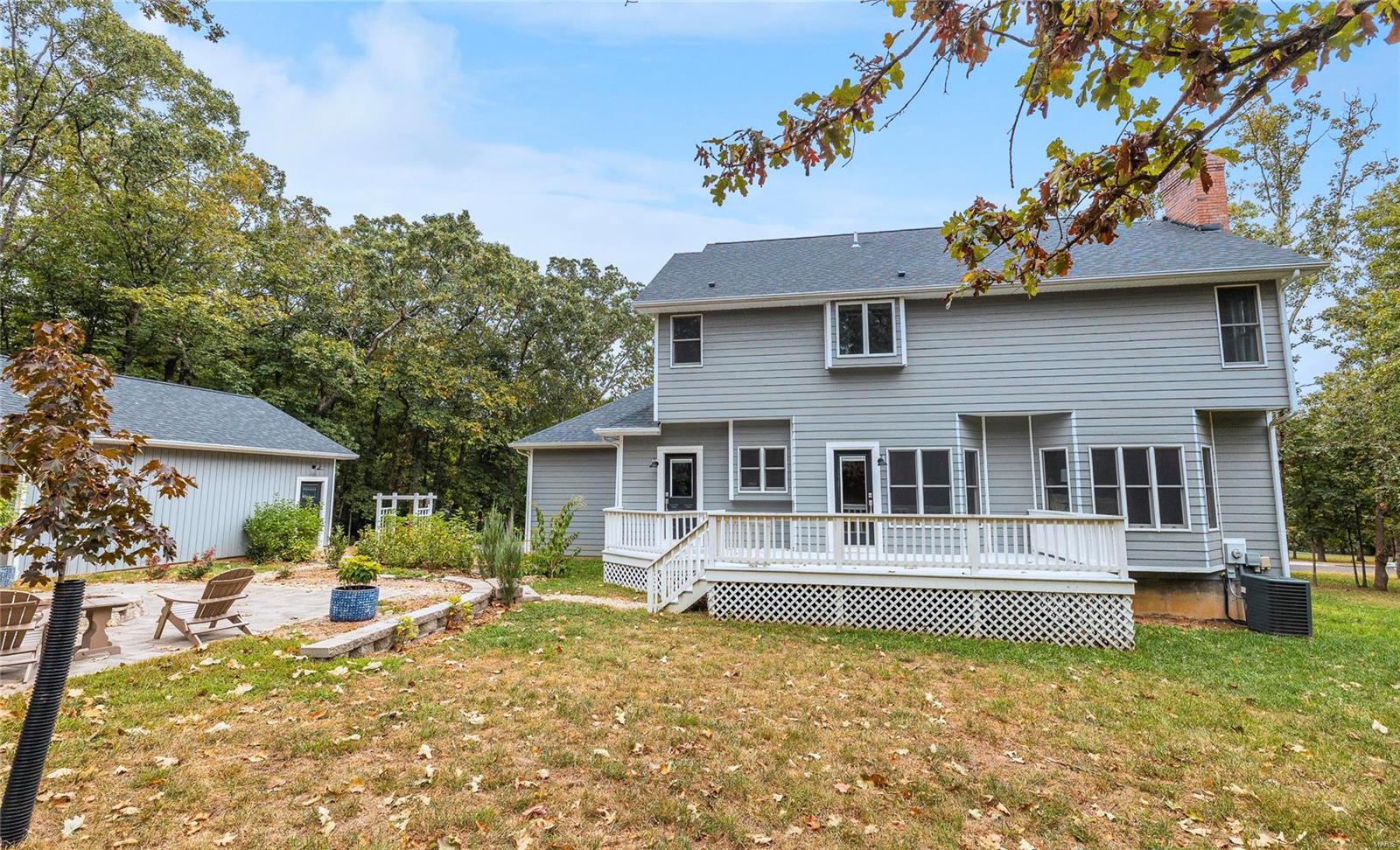 711 Oak Knoll