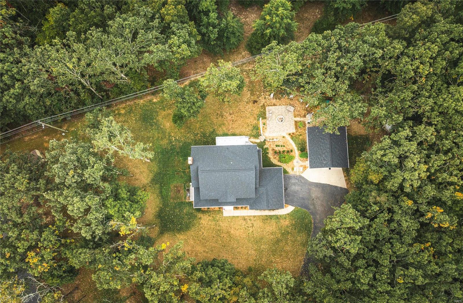 711 Oak Knoll