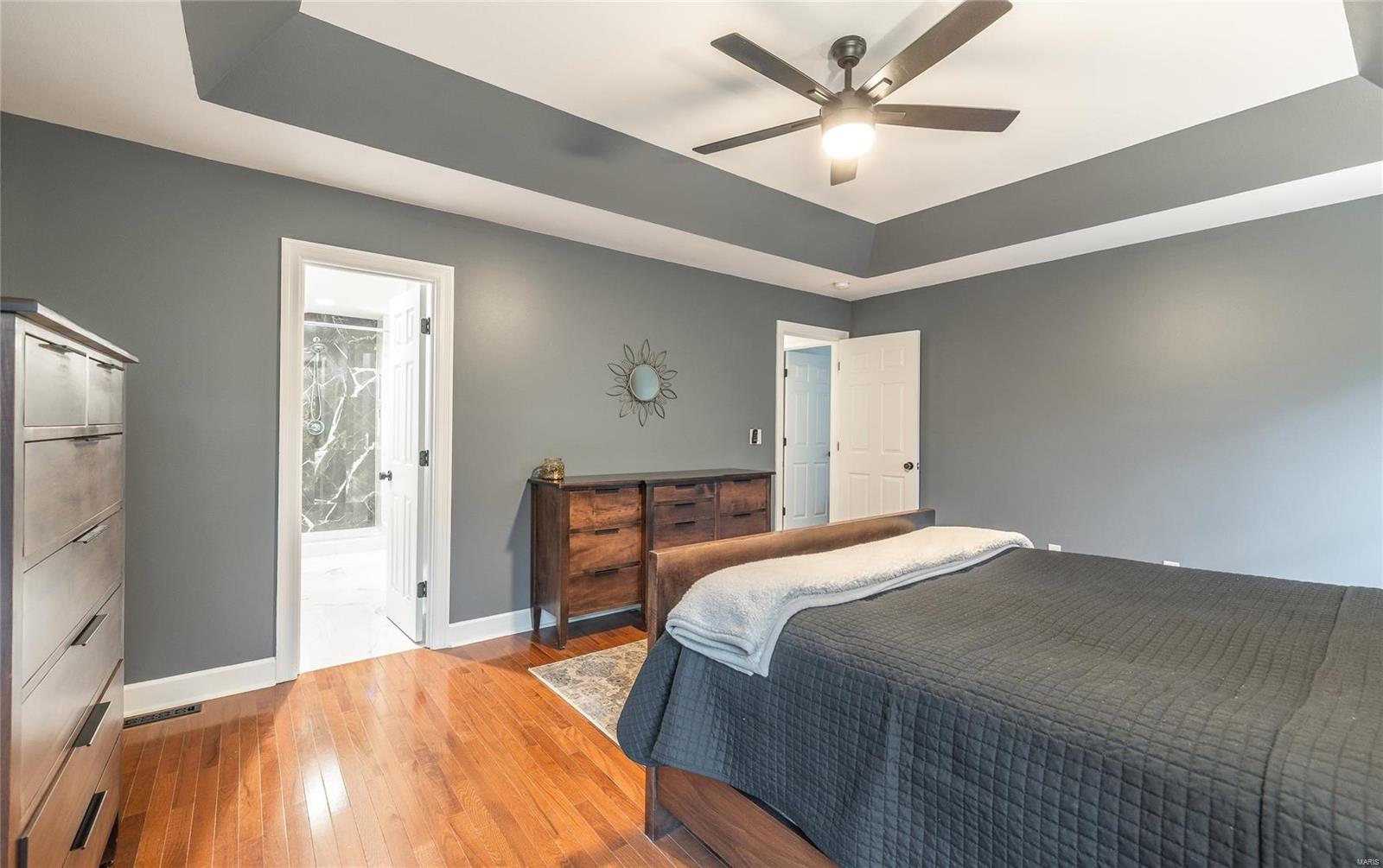 711 Oak Knoll