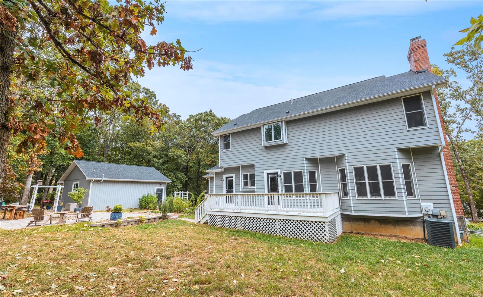 711 Oak Knoll