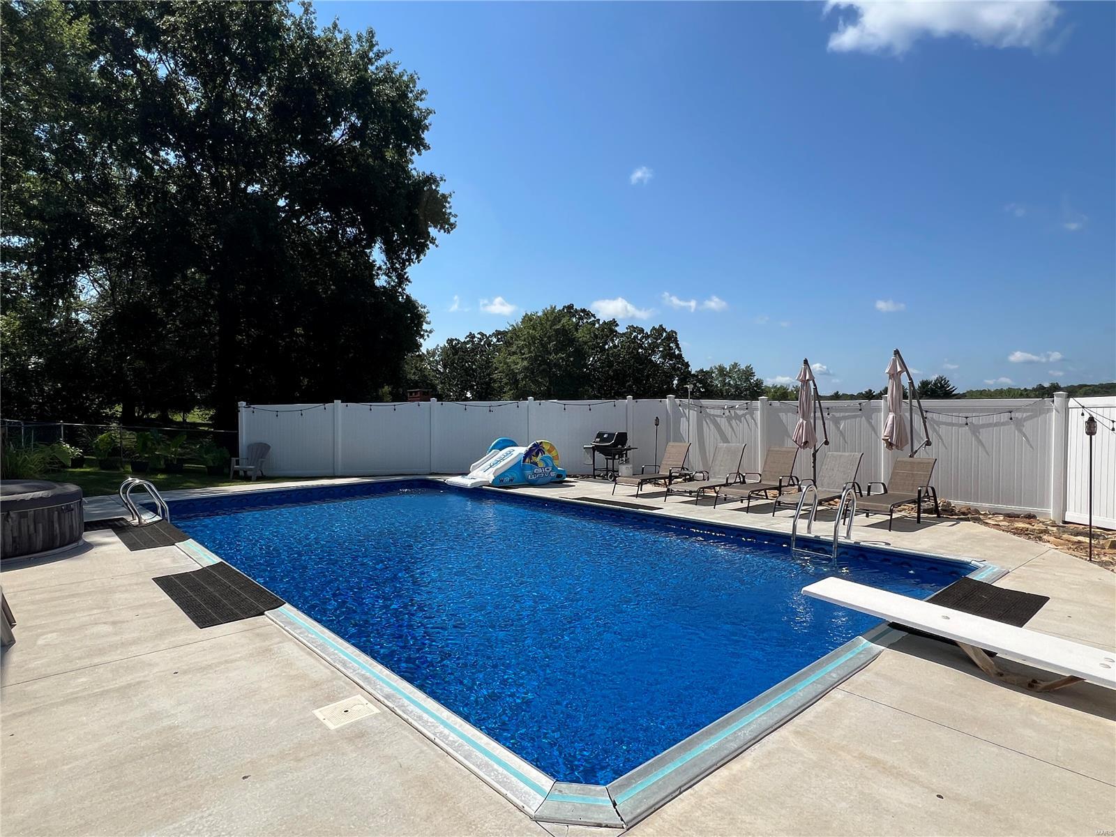 25 McFarland Drive