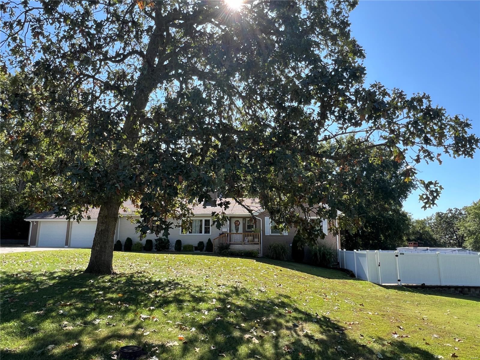 25 McFarland Drive