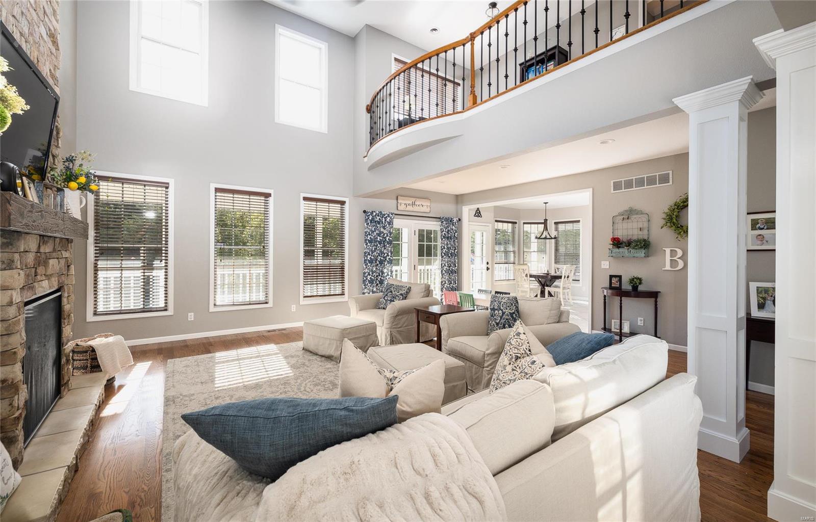 10289 Cedar Ridge Drive