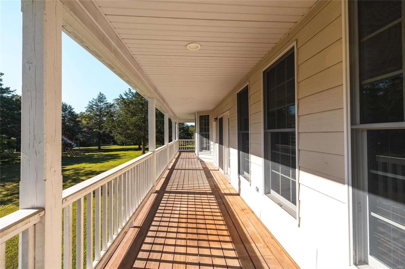 10289 Cedar Ridge Drive