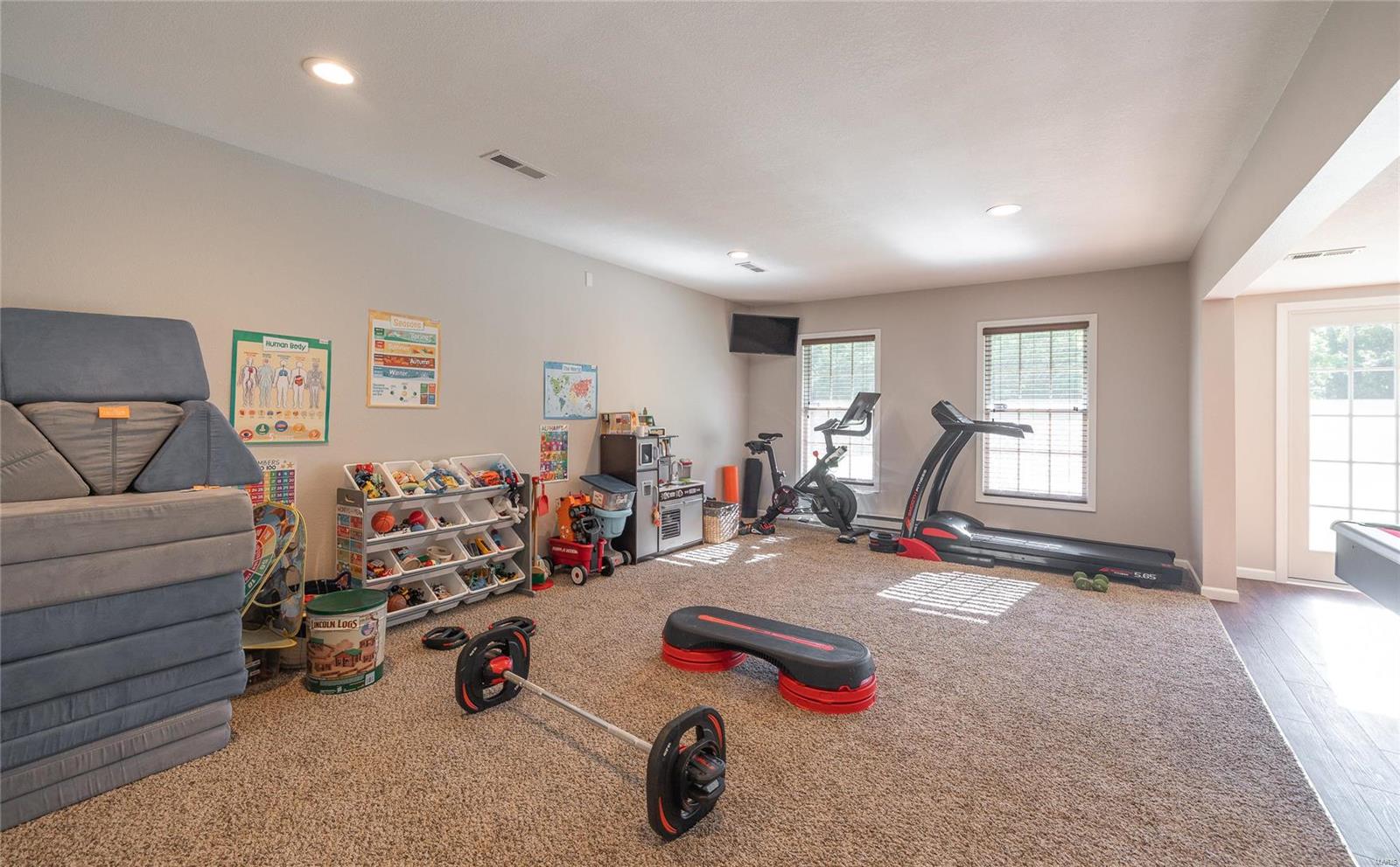 10289 Cedar Ridge Drive