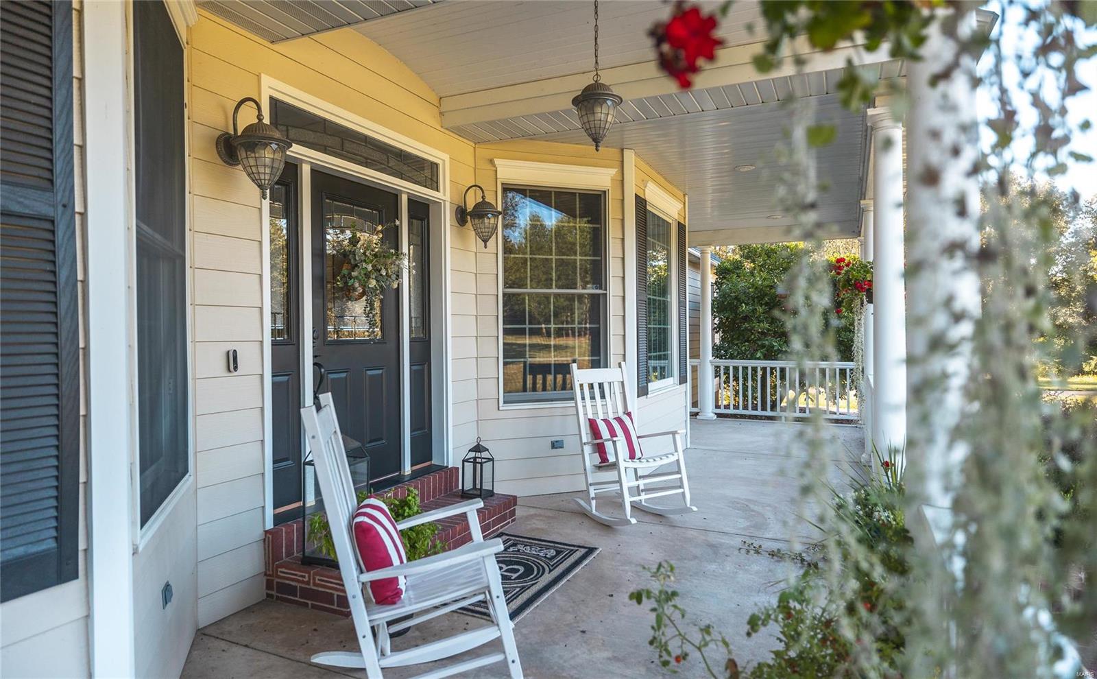 10289 Cedar Ridge Drive