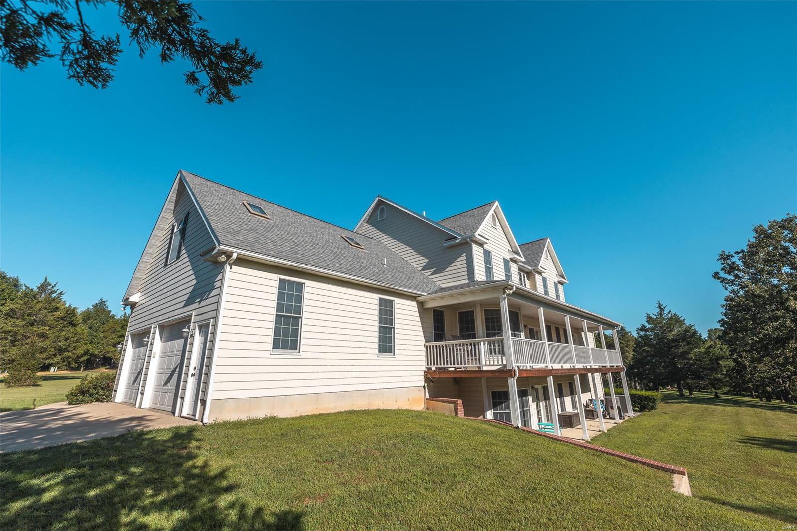 10289 Cedar Ridge Drive