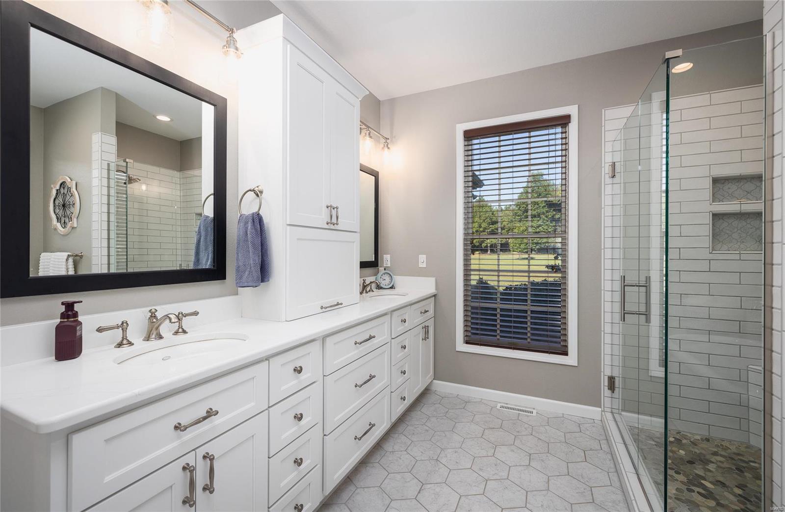 10289 Cedar Ridge Drive