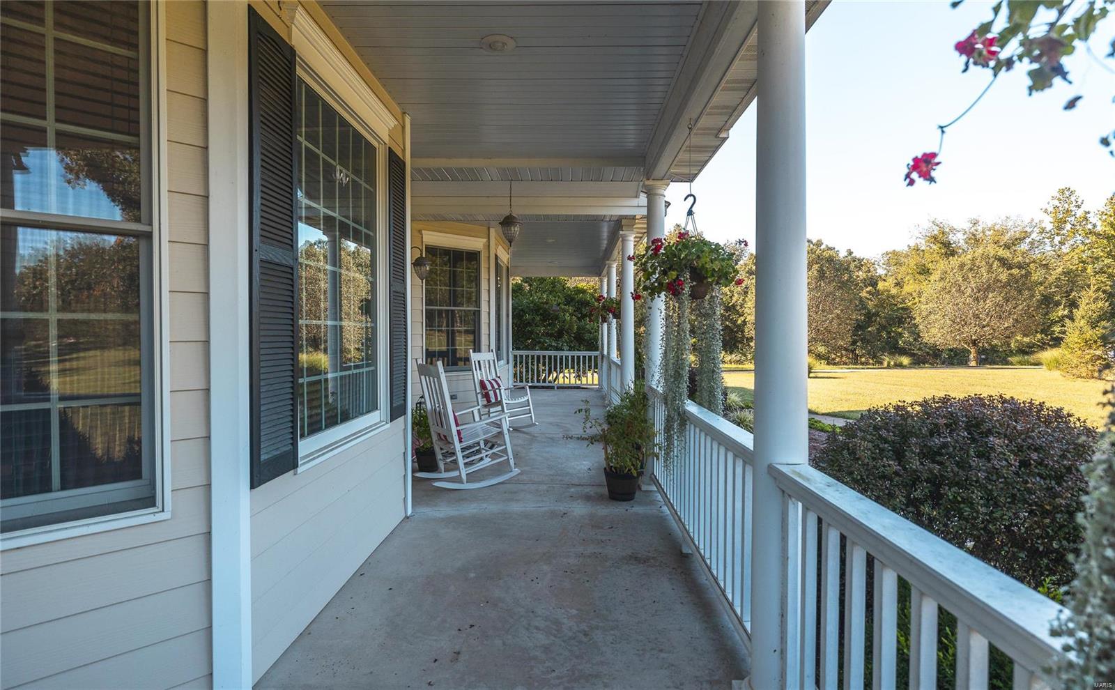 10289 Cedar Ridge Drive