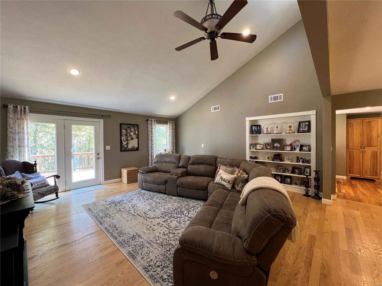 11450 County Road 3450