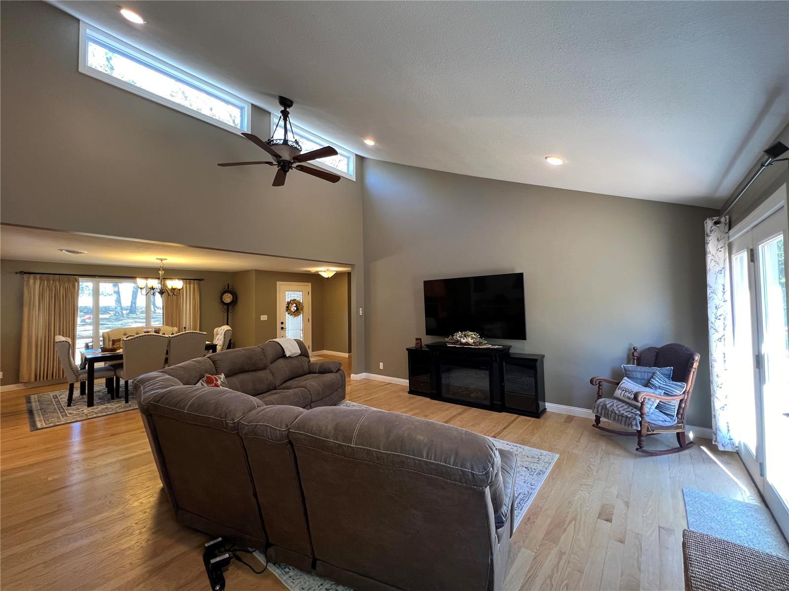 11450 County Road 3450