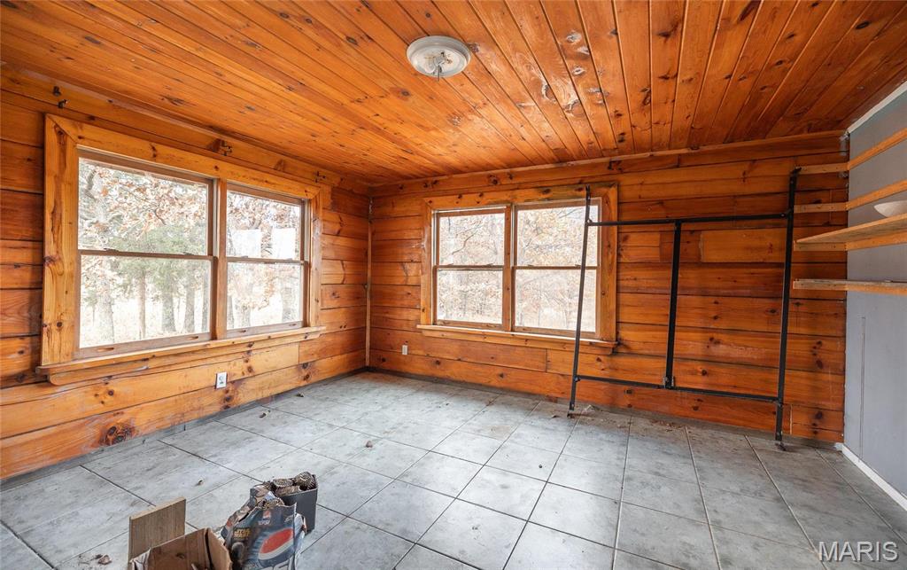 16851 County Road 1060