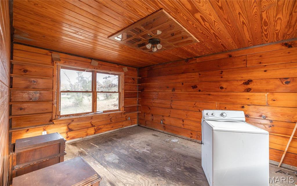 16851 County Road 1060