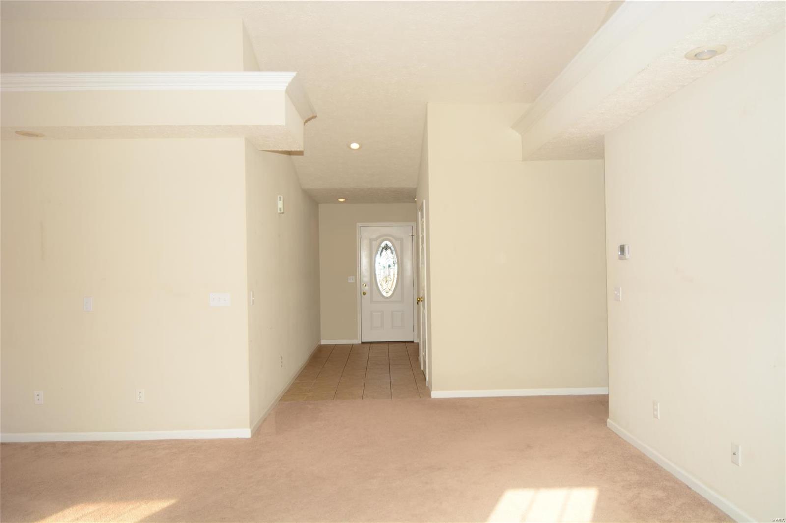 1512 Overland Drive
