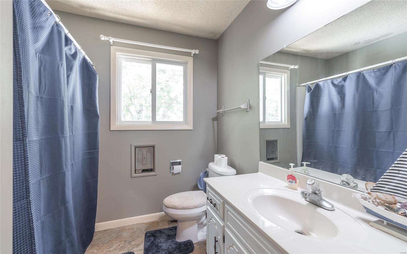 18642 County Road 3480