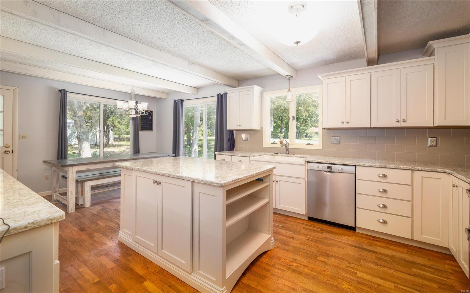 18642 County Road 3480