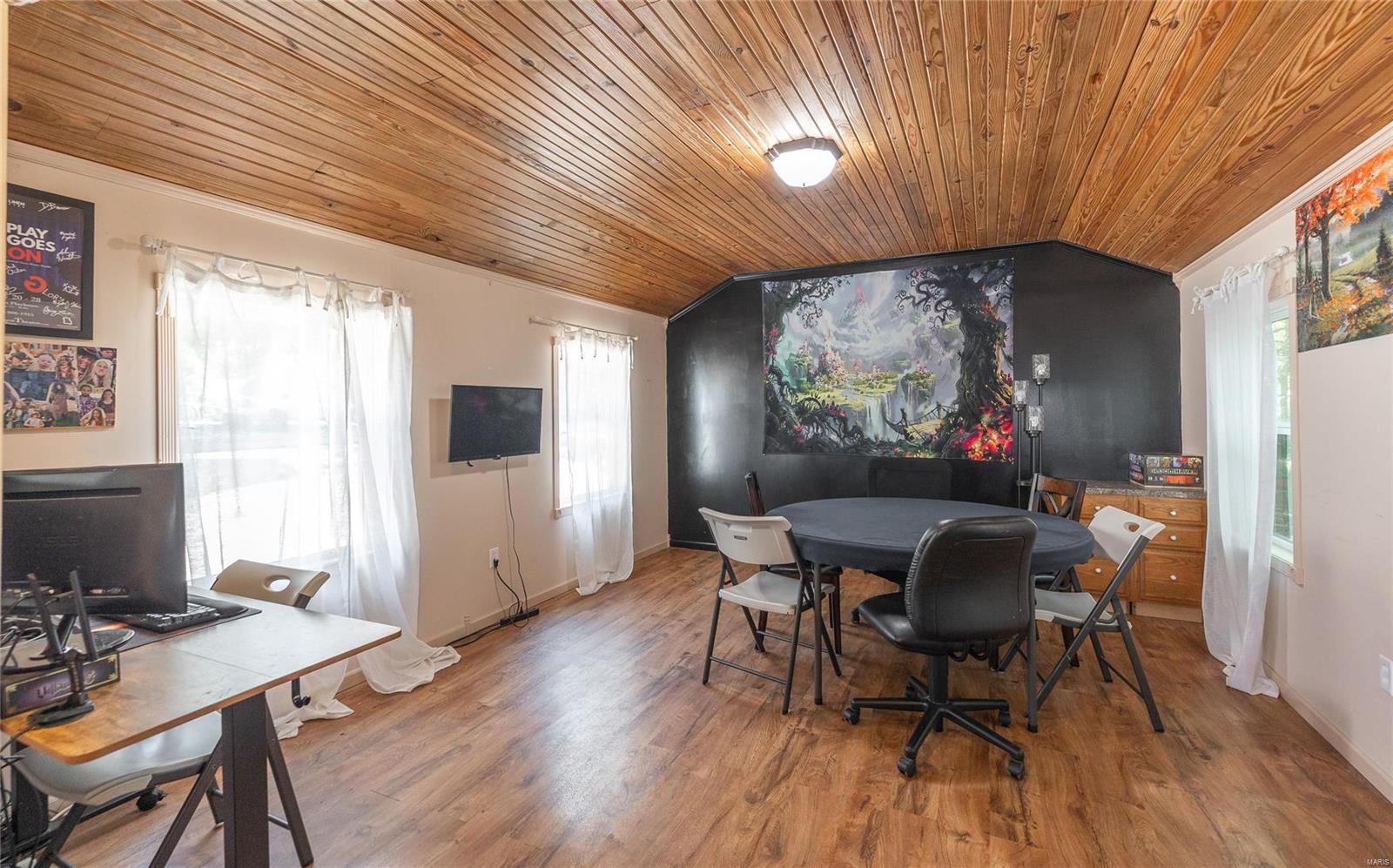18642 County Road 3480