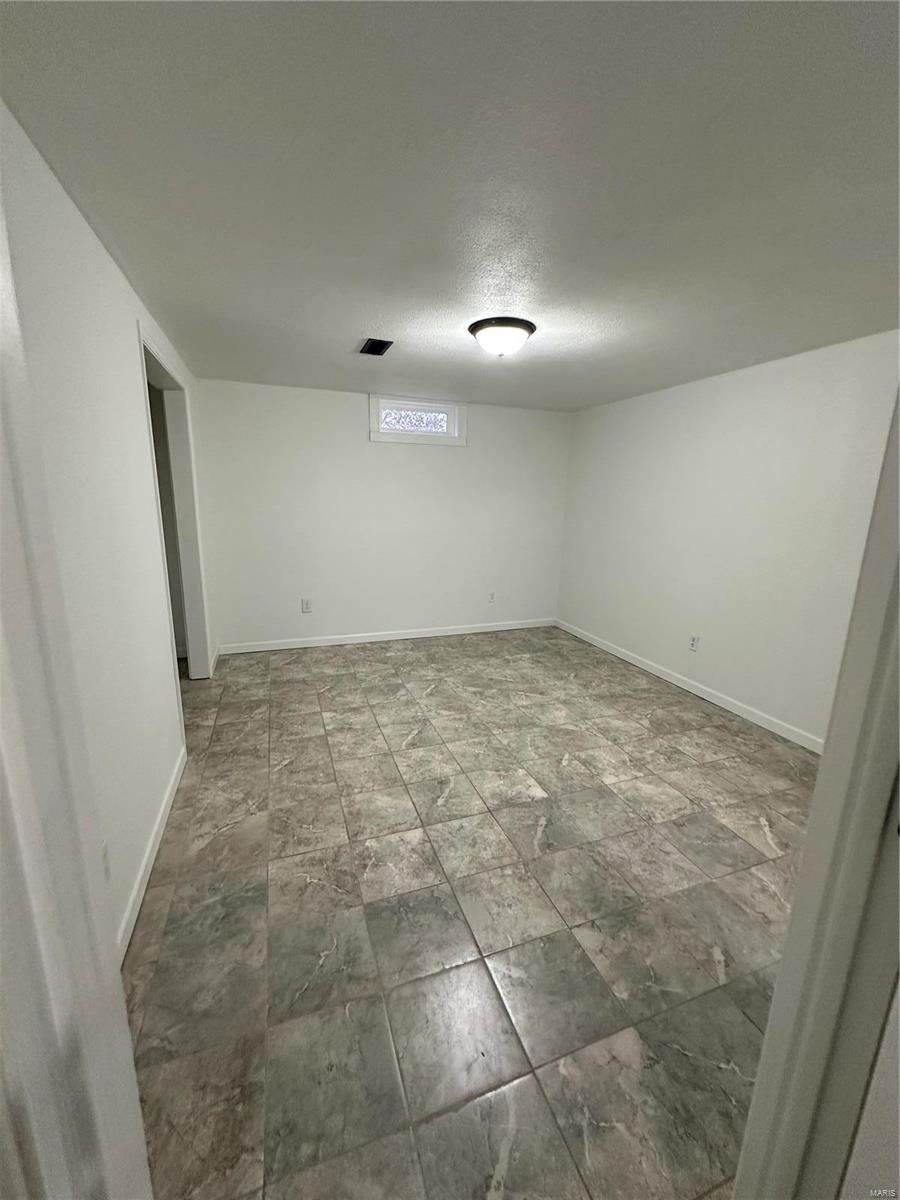 203 N Walnut Street