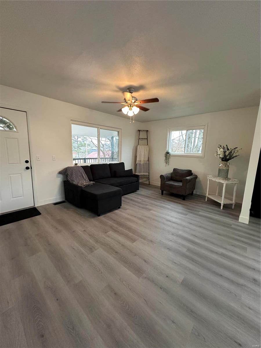 203 N Walnut Street