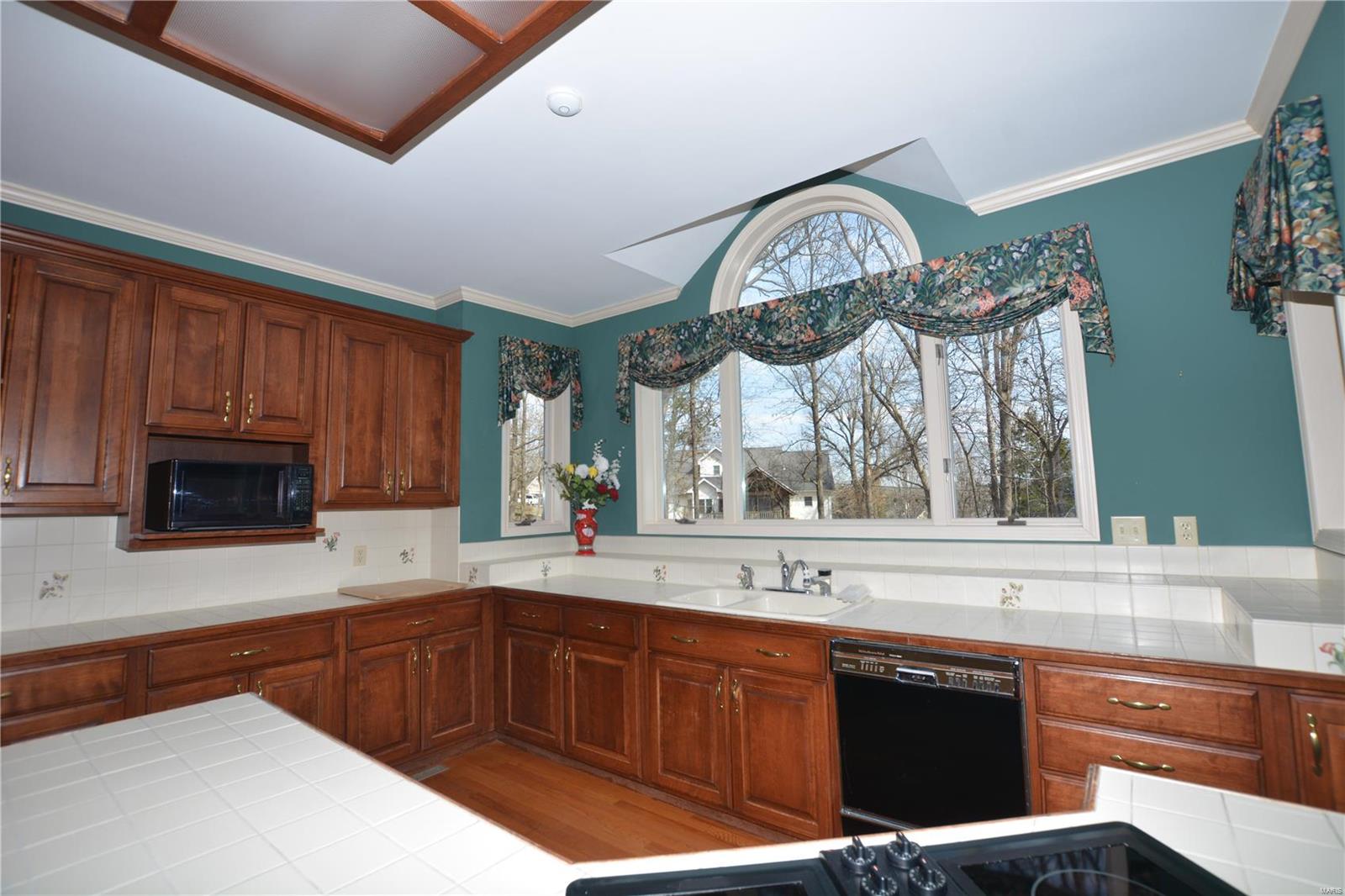 821 Oak Knoll Road