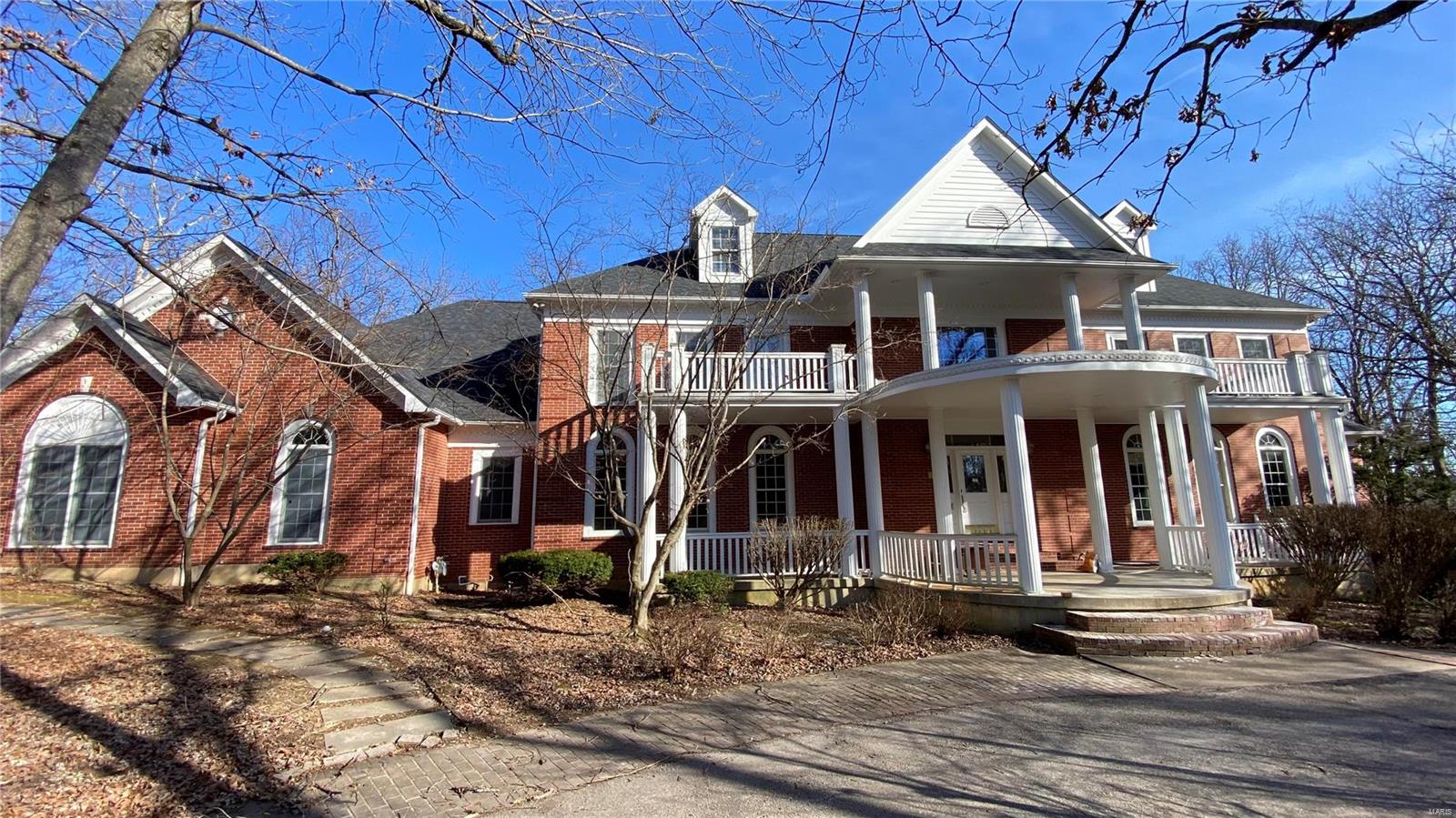 821 Oak Knoll Road